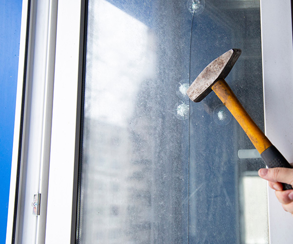 Glass Safety Film Installer